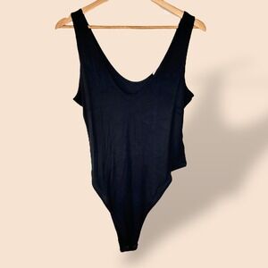 A Pea in the Pod Getaway Bodysuit Tank Top Deep Black Layering Basics Size Large